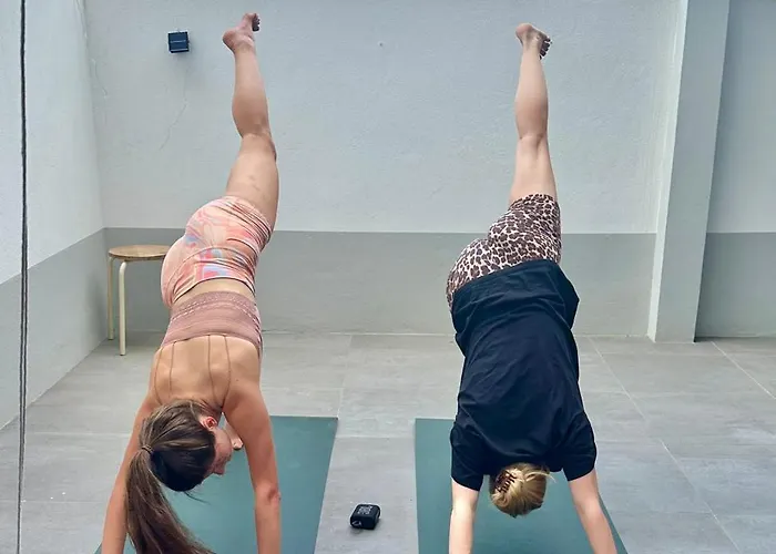 Sunny Double In 4br With Ac, Sea View Balcony, Workspace