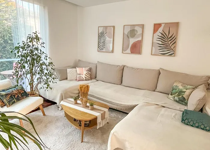 Sunny Double In 4br With Ac, Sea View Balcony, Workspace 民宿 丰沙尔