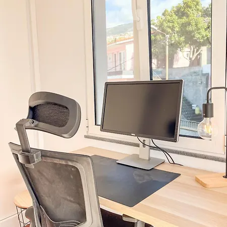 Sunny Double In 4br With Ac, Sea View Balcony, Workspace Séjour chez l'habitant *