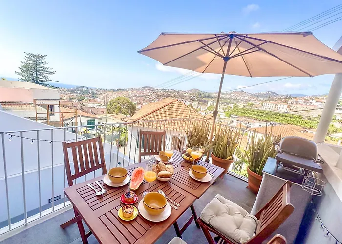 Sunny Double In 4br With Ac, Sea View Balcony, Workspace Privatunterkunft