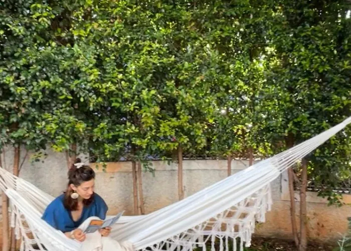 Sunny Double In 4br With Ac, Sea View Balcony, Workspace * Funchal (Madeira)