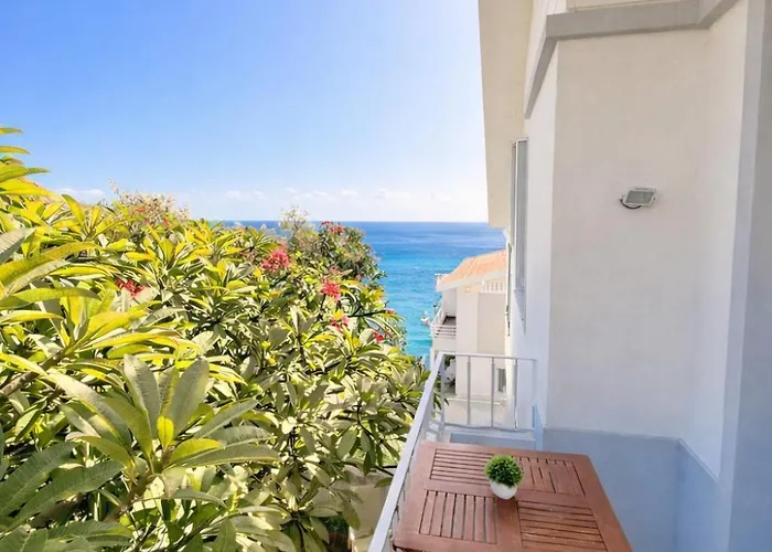 Sunny Double In 4br With Ac, Sea View Balcony, Workspace Ubytování v soukromí *